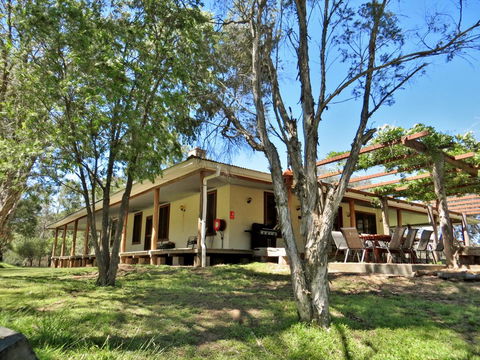 Capertee National Park Cottages - Accommodation Fremantle 2