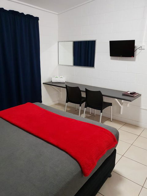 Capricorn Hotel - Accommodation Fremantle 2