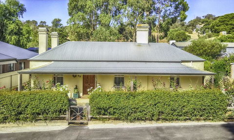 Captain Rodda's Cottage - Accommodation Fremantle 0