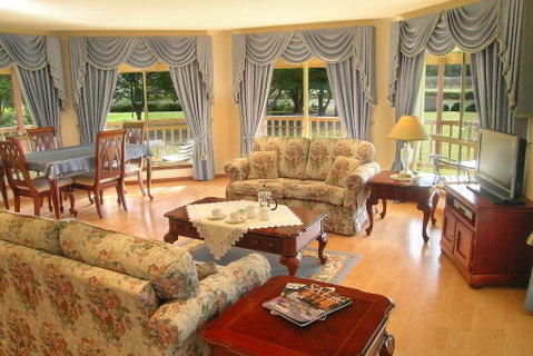 Carolynnes Cottages - Accommodation Fremantle 2