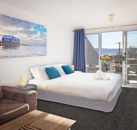 Cascades 7- Centrally located with beautiful views