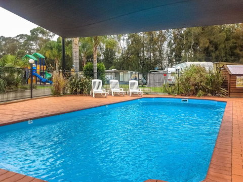 Caseys Beach Holiday Park - Accommodation Fremantle 2