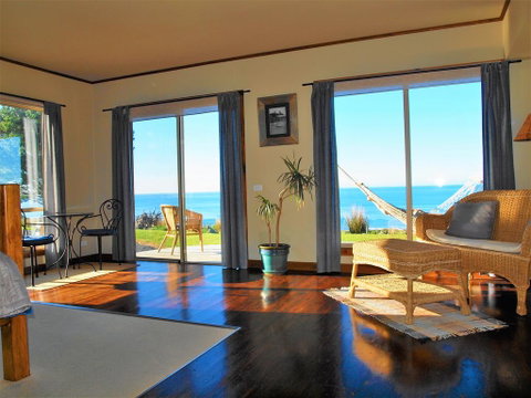 Castaways Apollo Bay - Accommodation Fremantle 0