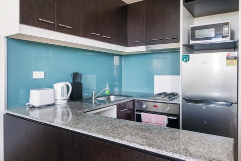 Central And Modern Apartment In Melbourne CBD - Accommodation Fremantle 3