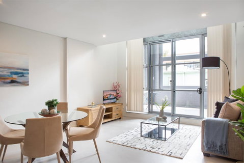 Central City Loft With Gym And Pool - Accommodation Fremantle 0