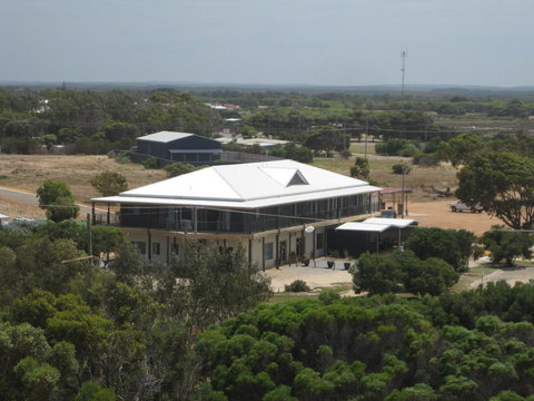Centrebreak Beach Stay - Accommodation Fremantle 2