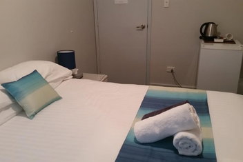 Centrebreak Beach Stay with Accommodation Fremantle