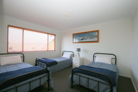 Chalet De Neige - Accommodation Fremantle 2