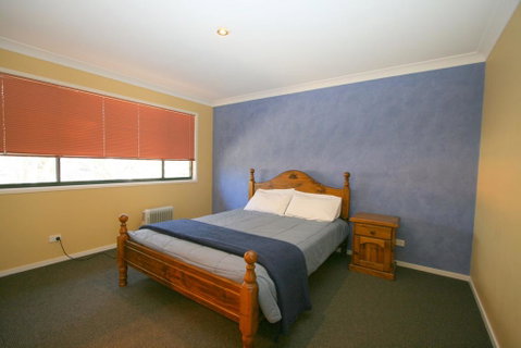 Chalet De Neige - Accommodation Fremantle 3