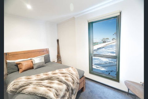 Chalet Deich - Pearse Apt 3 - Ski In Ski Out - Accommodation Fremantle 2