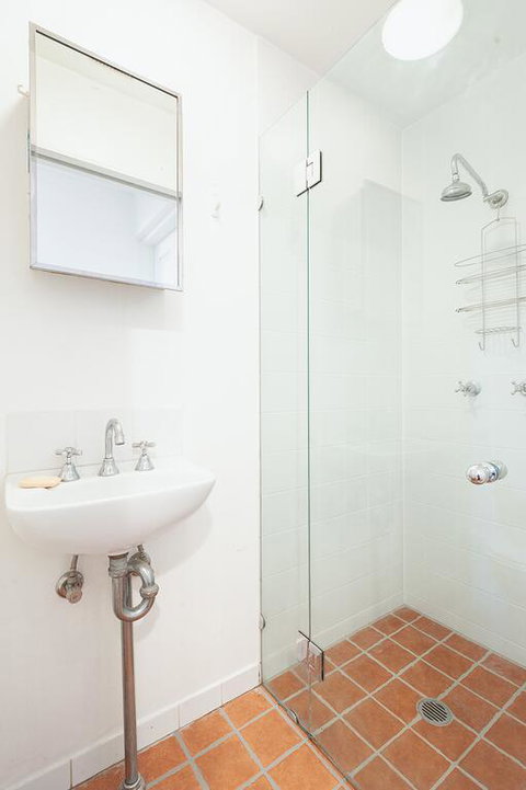 Charming Centrally Located 2 Bedroom Accommodation - Accommodation Fremantle 3