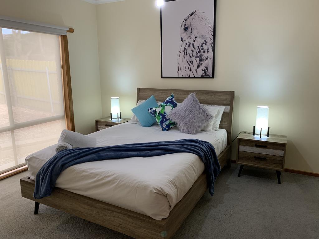 Kennington VIC Accommodation Fremantle