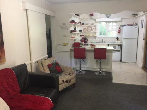 Chestnut Tree Holiday Units - Accommodation Fremantle 2