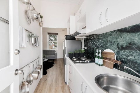 Chic Woollahra Pied-Ã -Terre With Parking - Accommodation Fremantle 3