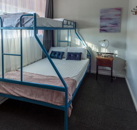 City Backpackers HQ - Accommodation Fremantle 1