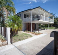 City Beach Holiday House - Accommodation Fremantle