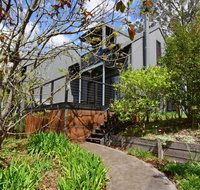 Cloudsong Chalet 2 - Close to the village centre - Accommodation Fremantle