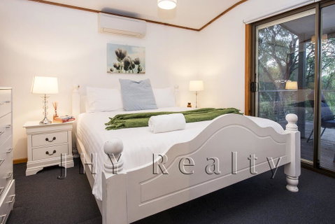 Coastal Cottage - Accommodation Fremantle 3