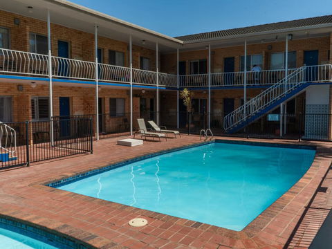 Coasters 18 - Accommodation Fremantle 1