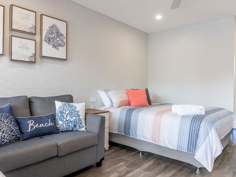 Coasters 18 - Accommodation Fremantle 2