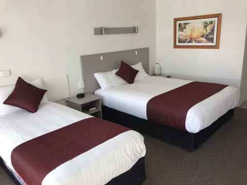Cobb Inlander Motel - Accommodation Fremantle 0