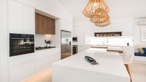 Coco De Mer Beach Villa - Accommodation Fremantle 2