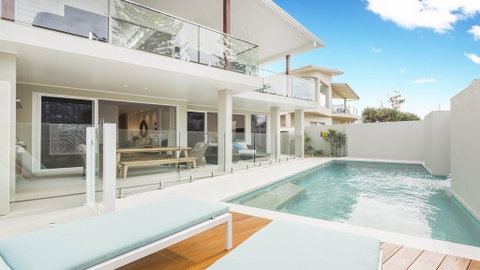 Coco De Mer Beach Villa - Accommodation Fremantle 3