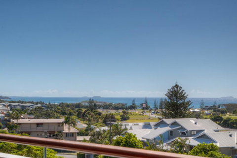 Coffs Jetty Beach House - Accommodation Fremantle 0