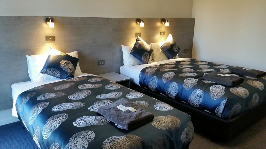 Colac VIC Accommodation Fremantle