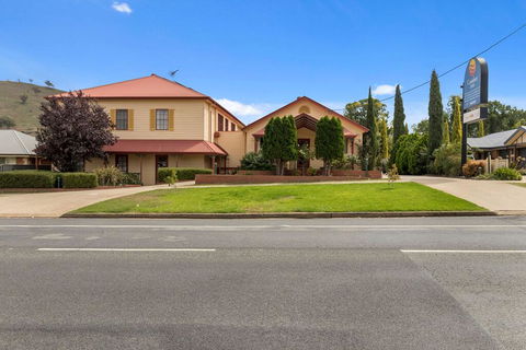 Comfort Inn Sovereign Gundagai - Accommodation Fremantle 2