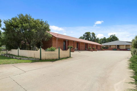 Comfort Inn Sovereign Gundagai - Accommodation Fremantle 1