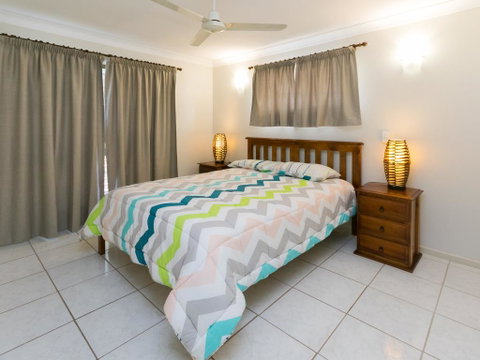 Comfy & Cosy (Upstairs) - Accommodation Fremantle 2
