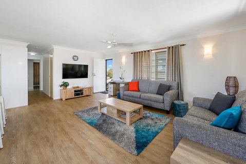 Comfy & Cosy (Upstairs) - Accommodation Fremantle 0