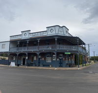 Commercial Hotel Curlewis - Accommodation Fremantle