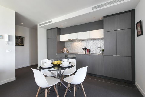 Complete Host Wrap Apartments - Accommodation Fremantle 2