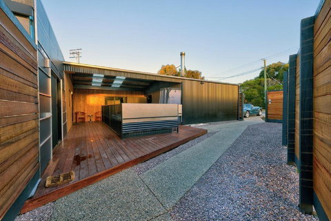 Containment Accommodation - Accommodation Fremantle 3