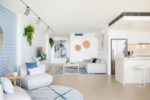 Coogee Beach Designer Penthouse With Parking - Accommodation Fremantle 2