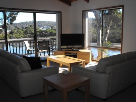 Coolabah Court Merimbula - Accommodation Fremantle 0