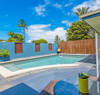 Coolum Waves Pet Friendly Holiday House - Accommodation Fremantle