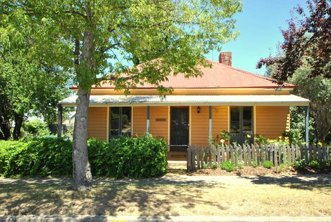 Cooma Cottage - Accommodation Fremantle 0