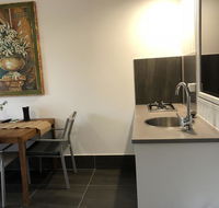 Coonawarra Cabins Unit A - Accommodation Fremantle