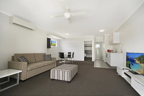 Cooroy Luxury Motel Apartments - Accommodation Fremantle 0
