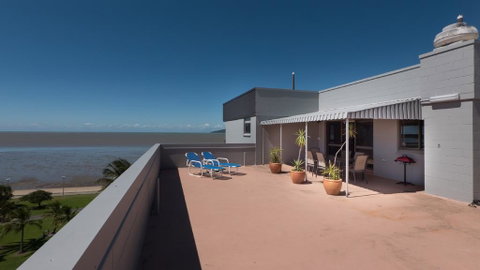 Coral Towers Holiday Suites - Accommodation Fremantle 1