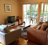 Corinda Cottage - 4 bedroom pet friendly - Accommodation Fremantle