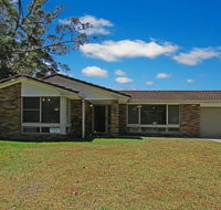 Corner Haven - family retreat with outdoor living - Accommodation Fremantle