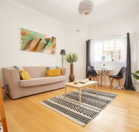 Cosy Couples Haven 10 Min Walk from Bondi Beach - Accommodation Fremantle