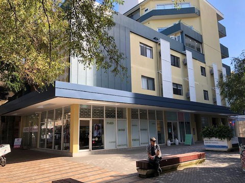 Cosy Studio Apartment Seconds From Manly Beach - Accommodation Fremantle 1