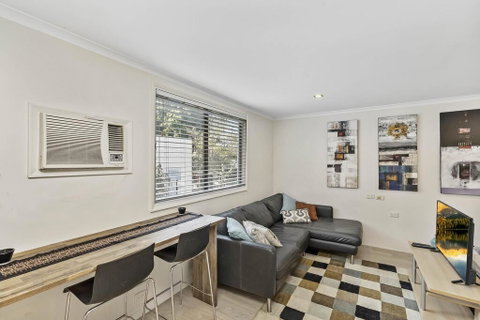 Cosy Studio Apartment Seconds From Manly Beach - Accommodation Fremantle 0