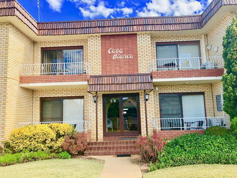 Country Apartments - Accommodation Fremantle 2