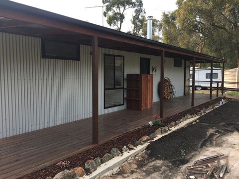 Country Cabin With Mountain Views Close To Ballarat - Accommodation Fremantle 3